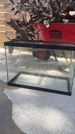 33 Gallon aquarium tank and 20 gallon fish tank with stand