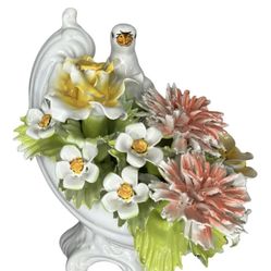 Large Italian Pigeon Capodimonte Porcelain 
