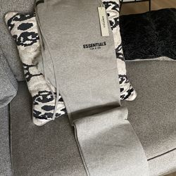 Essentials Sweatpants 