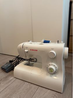 Singer Sewing Machine