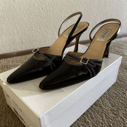 Isaac Mizrahi Antique Calf Women’s Heel Dark Brown Size 8