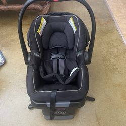 Graco Infant Car Seat