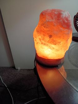 Himalayan salt lamp