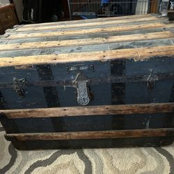 Vintage Wooden Trunk