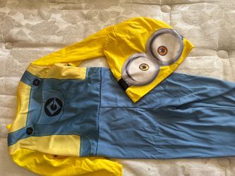 Minion costume