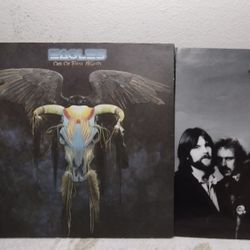 The Eagles One of These Nights 1975 vinyl 7E-1039 Lp opens top Embossed Cover