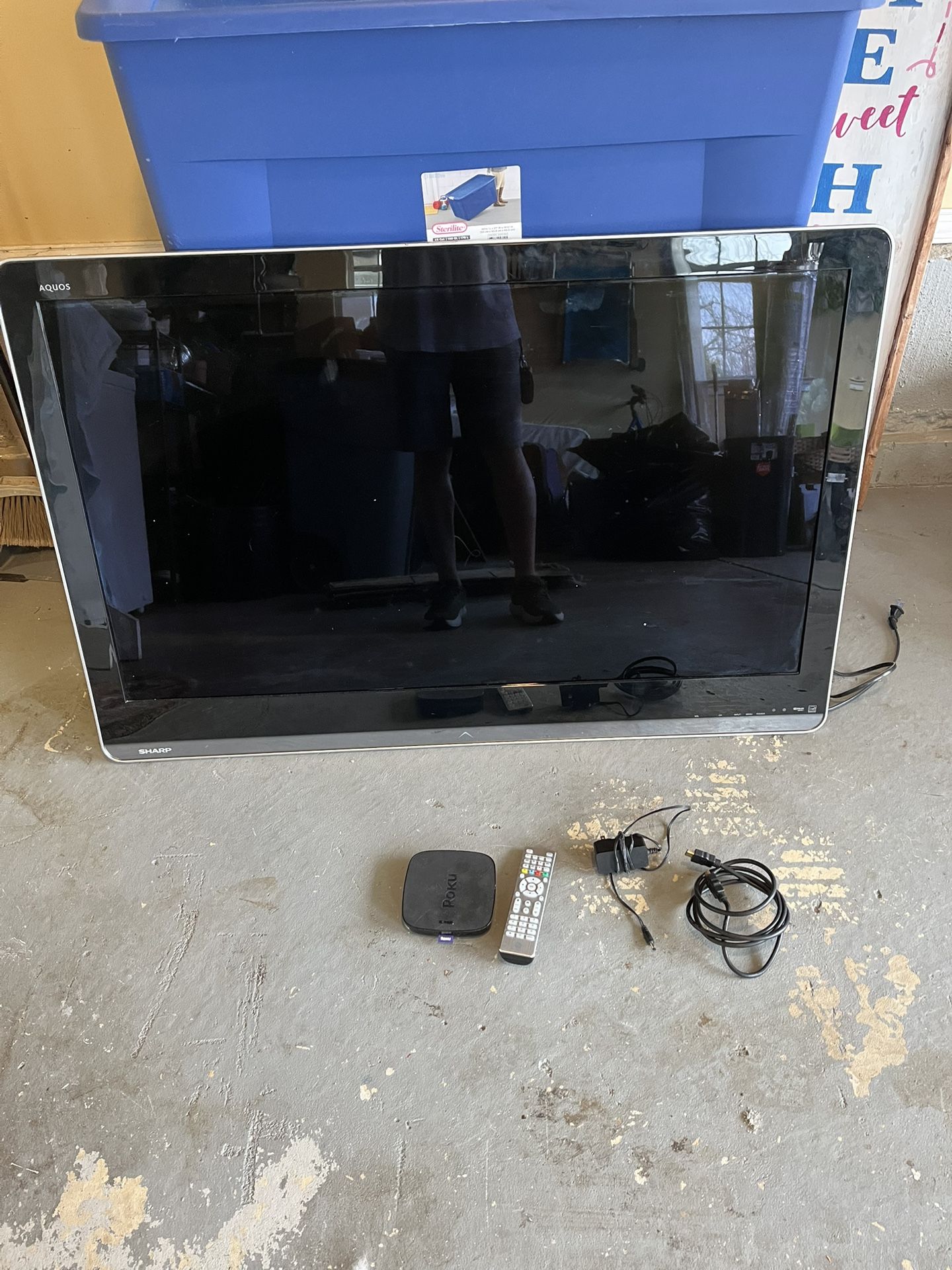 Sharp 47 Inch TV. Working + Roku Ultra