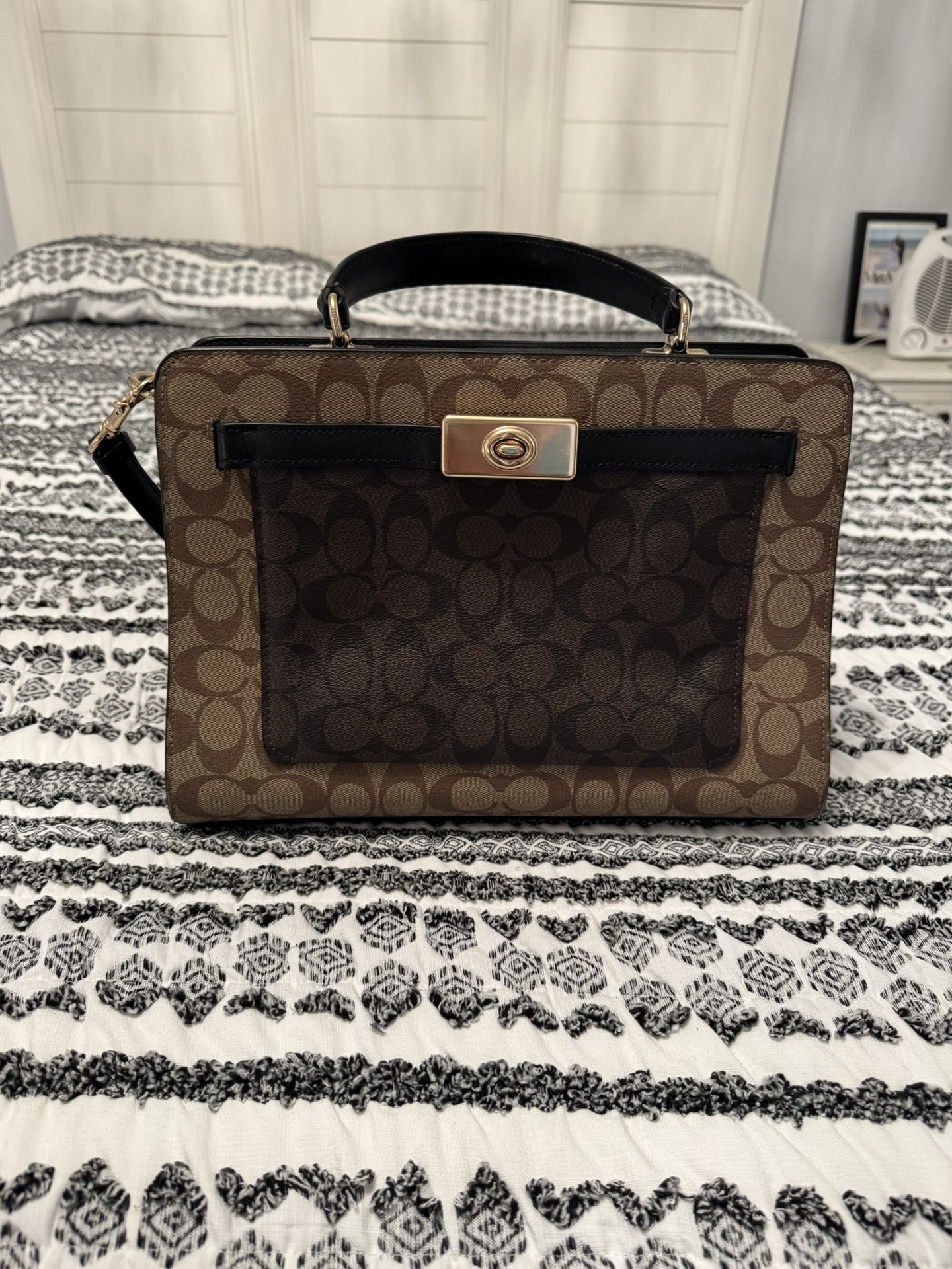 Coach Purse 👜
