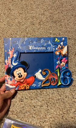 Disneyland 2016 picture from from paris small dents on side