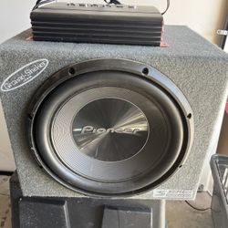 Pioneer 12” In box With amp