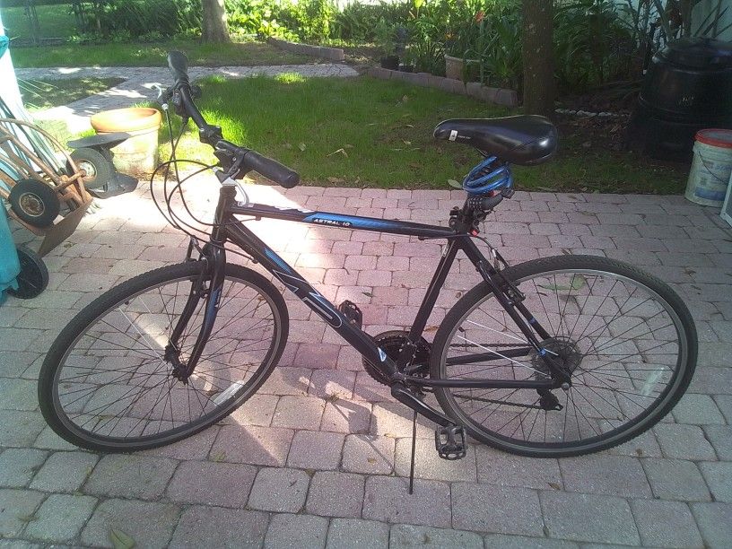 Astral 1.0 K2K2 Mountain Bicycle