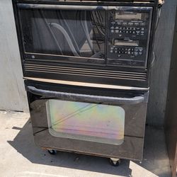Microwave Oven