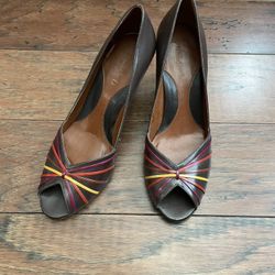 Brown Leather Heels, Size 7.5