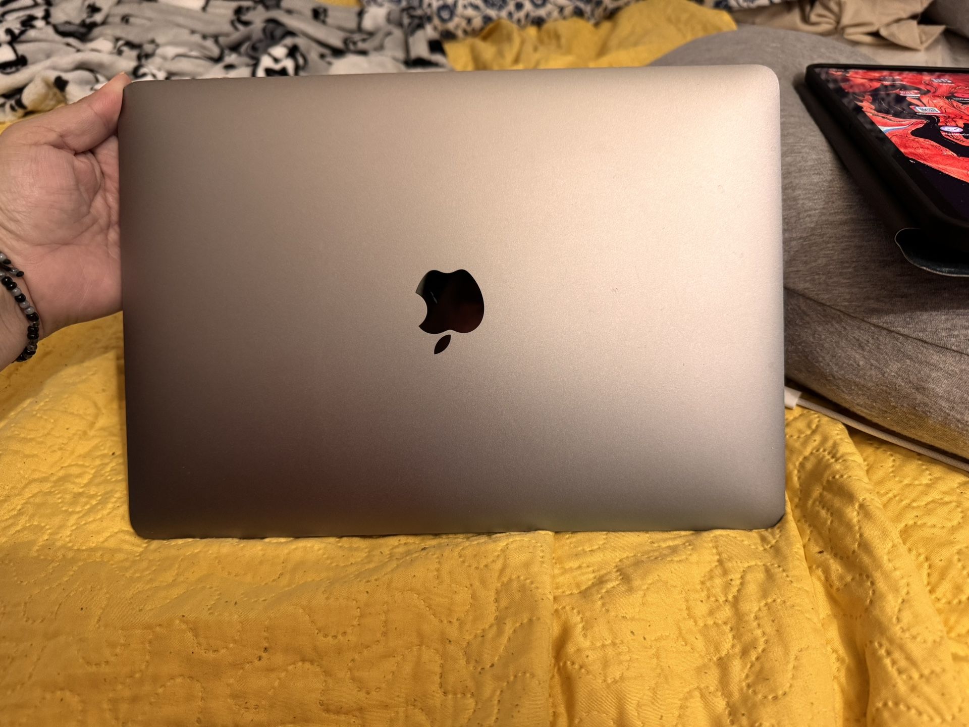 Macbook Pro