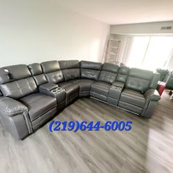 LEATHER BRAND NEW GREY RECLINING POWER SECTIONAL 
