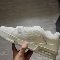 LV Trainers (43EU)