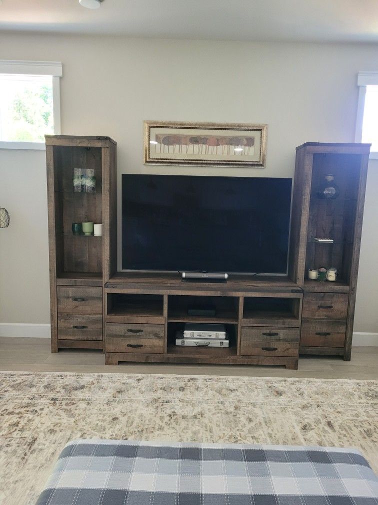 Entertainment Center