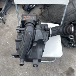 2016-2021 Honda Civic 1.5 Filter Box Part