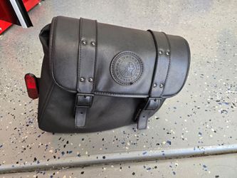 INDIAN MOTORCYCLES SCOUT SADDLEBAG (contact info removed)-01