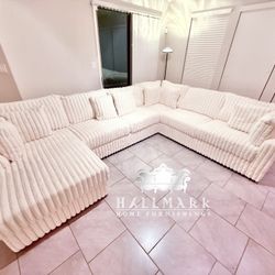 (BLACK FRIDAY) Beige Fluffy Oversized Sectional Couch 