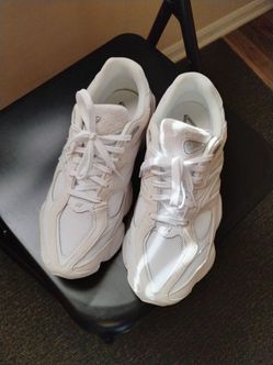 New balance shoes