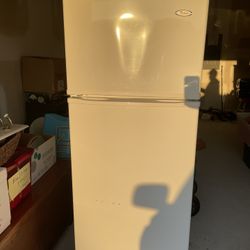 Whirlpool White Refrigerator 