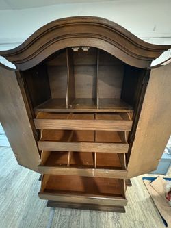 Vintage Armoire/dresser