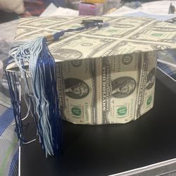 Money Graduation Cap Worth $60 In 2 Dollars Bills