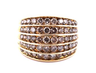 Lady’s 10kt Gold Cluster Diamonds Ring