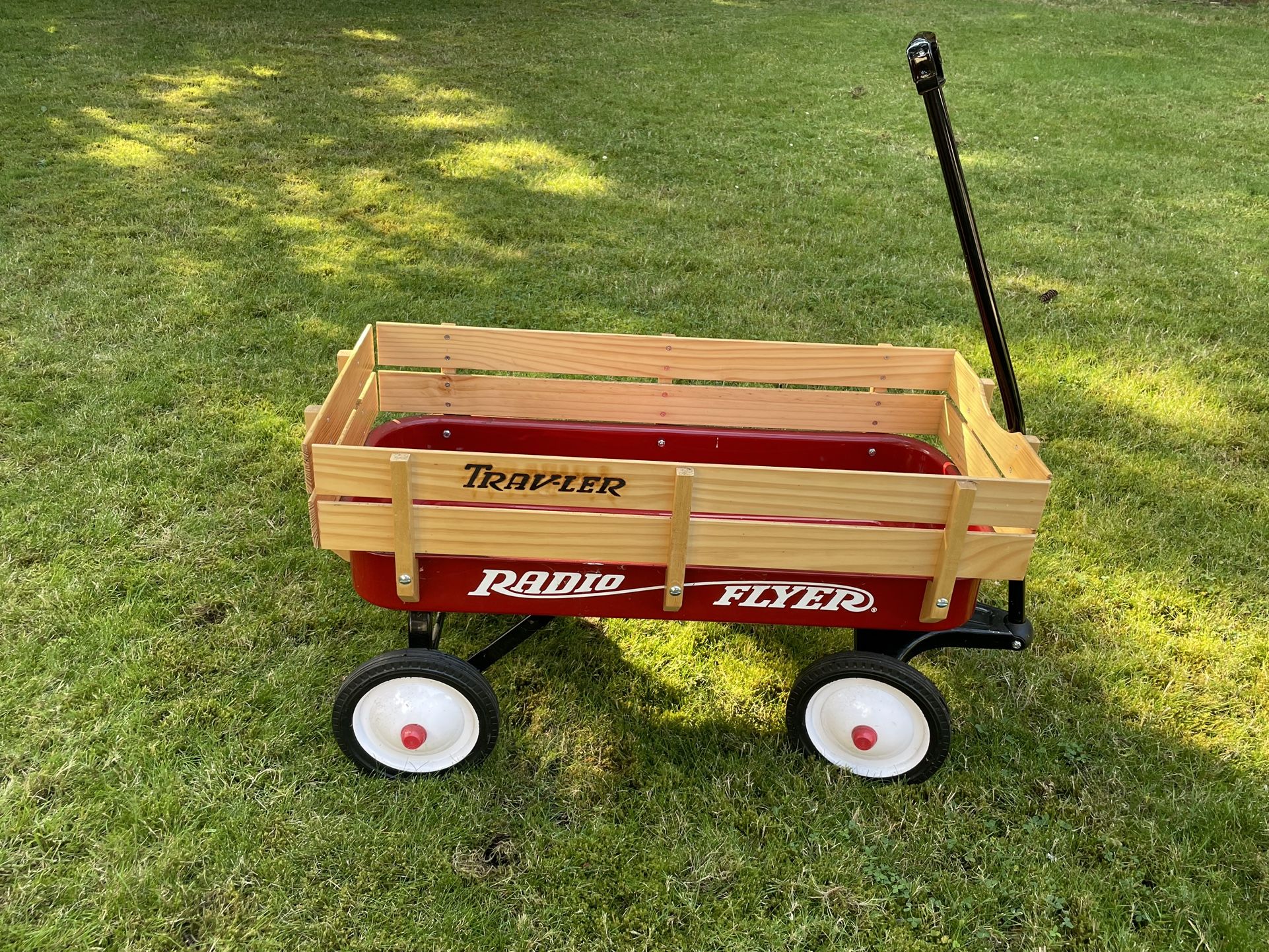 Radio Flyer Traveler wagon