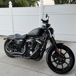 2016 Harley Davidson Iron 883N