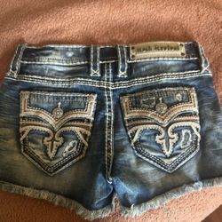 Rock Revival Shorts Size 26