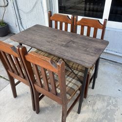 Small Table And 4 Chairs