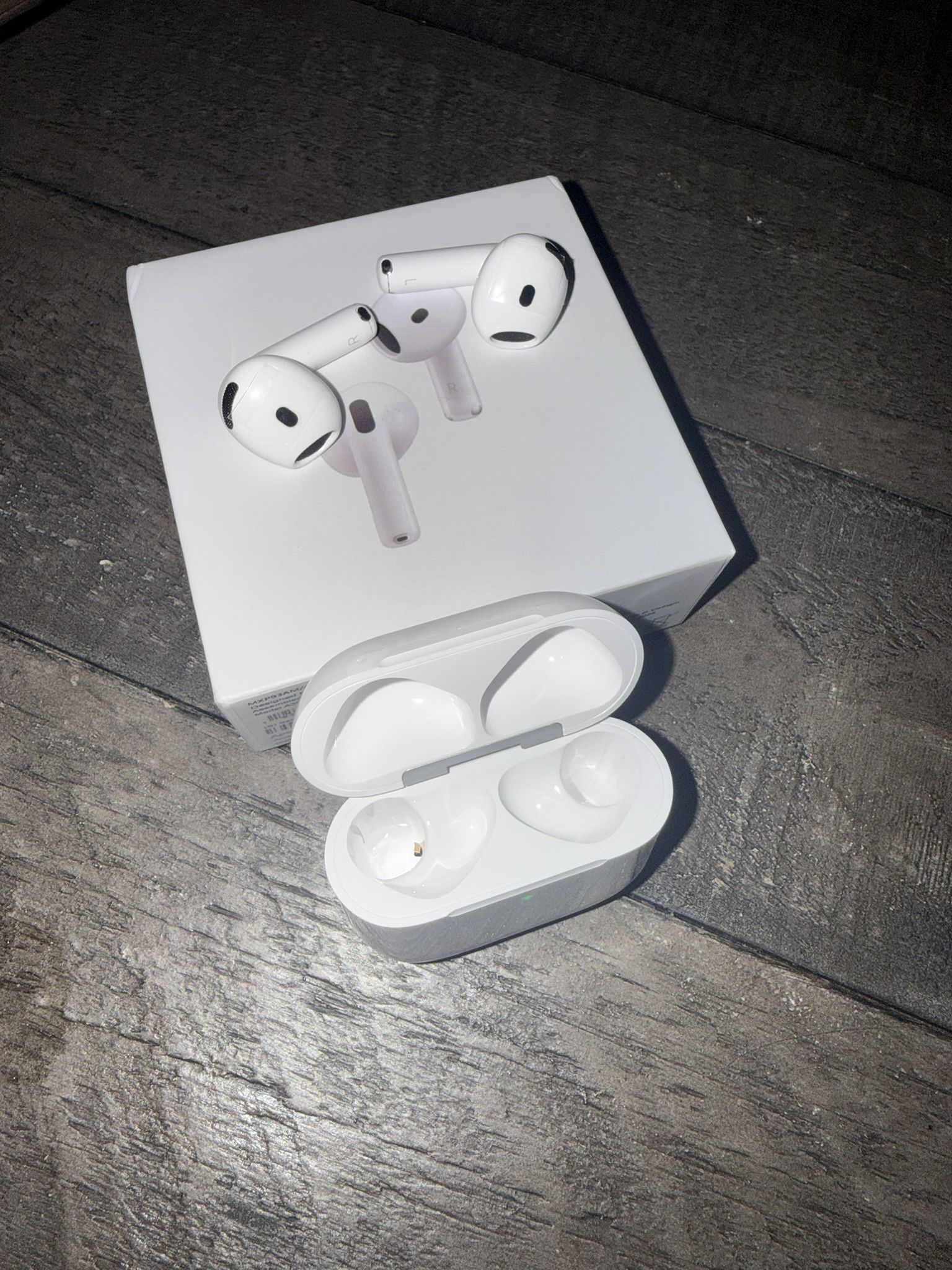 Premium Wireless Earbuds – Noise Cancelling