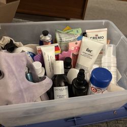 Free Women’s Beauty Products 