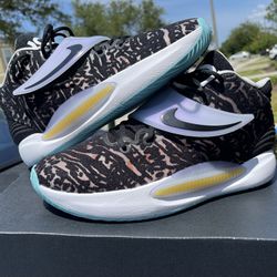Kevin Durant Basketball Sneakers