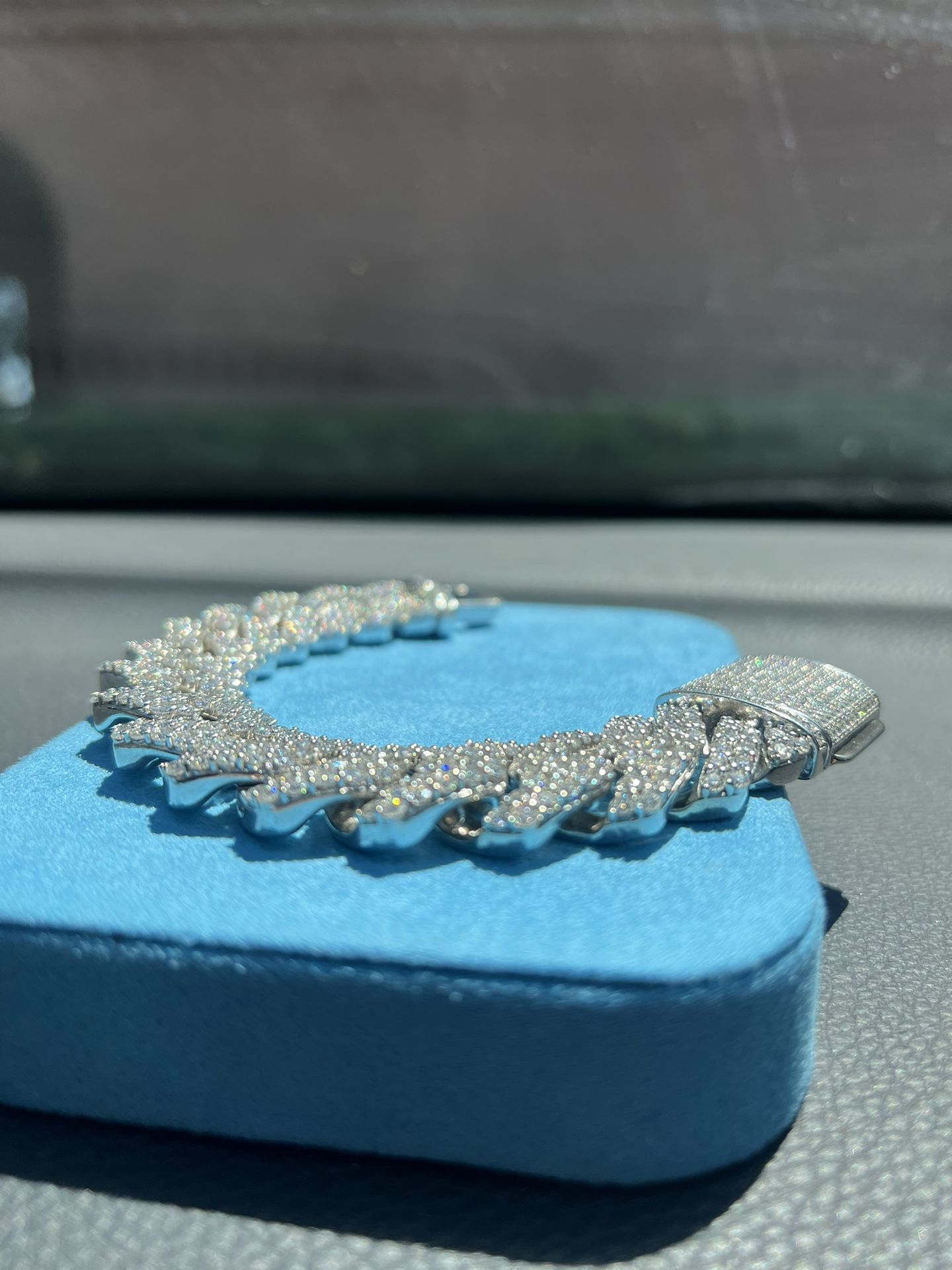 Moissanite Cuban Bracelet 21mm