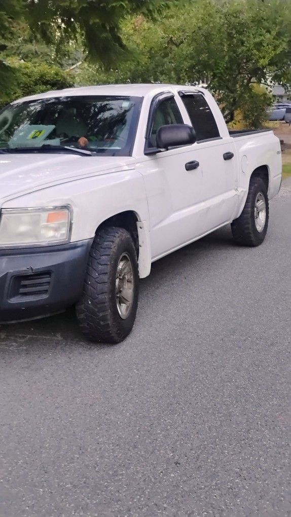 2008 Dodge Dakota