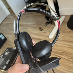 Plantronics Voyager Focus Headset