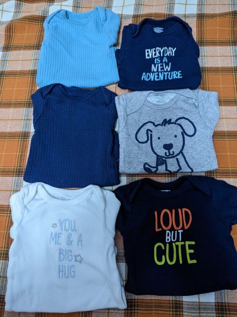 Newborn baby Clothes 🎉 Like NEW!