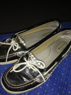 Sperry Topsiders size 9