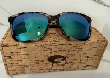 Authentic Costa Del Mar, May polarized sunglasses, if listed they’re available. Only msg for pick up
