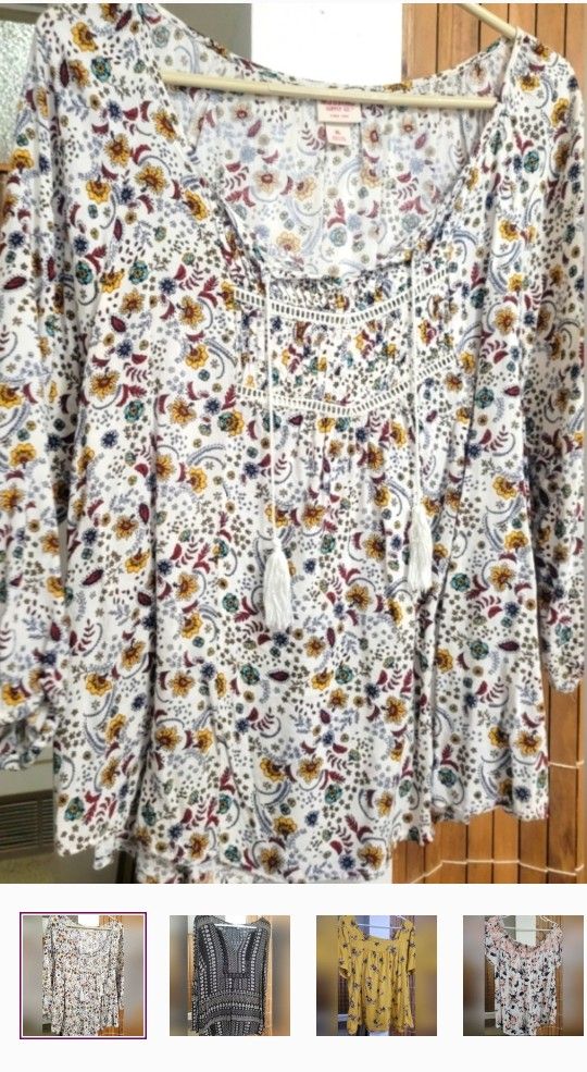 Woman's Tops - Lot 10 TOPS