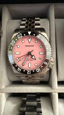 Boderry divers watch