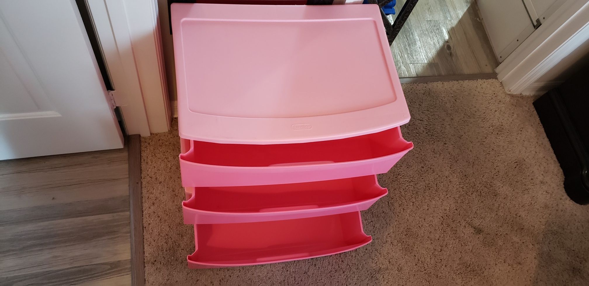 3 drawer Sterilite (pink plastic) dresser