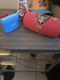 JBL charge 5 & Tribitgo (Selling individually)