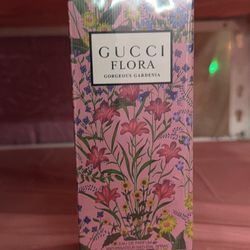 gucci floral gorgeous gardenia women’s perfume
