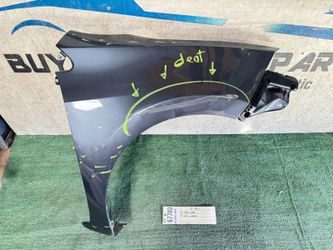 w/1dent 2014 - 2019 TOYOTA COROLLA RIGHT PASSENGER FENDER OEM AY67780