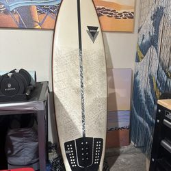 6’4” Tomo Fish with Creatures Of Leisure Board Bag