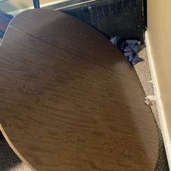 Oval Kitchen Table 30$
